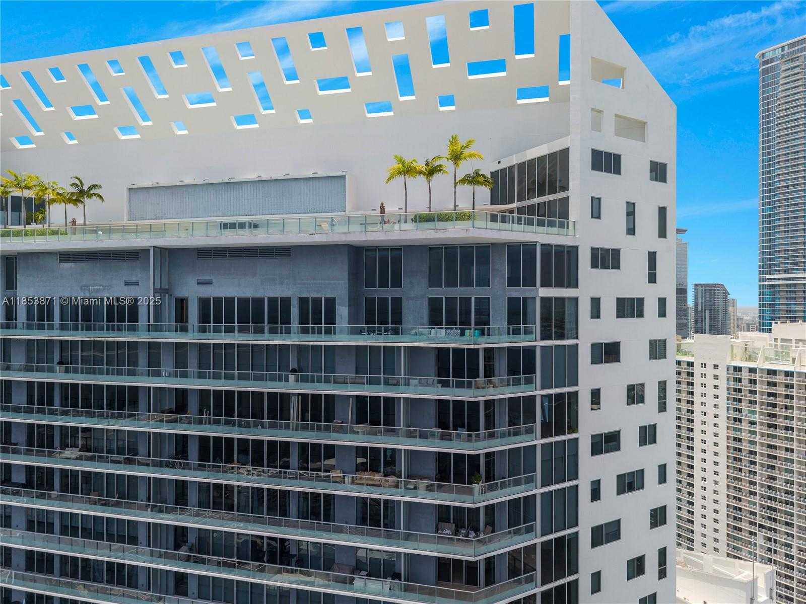 Small Image of 1300 BRICKELL BAY DR #4401, Miami Number 61