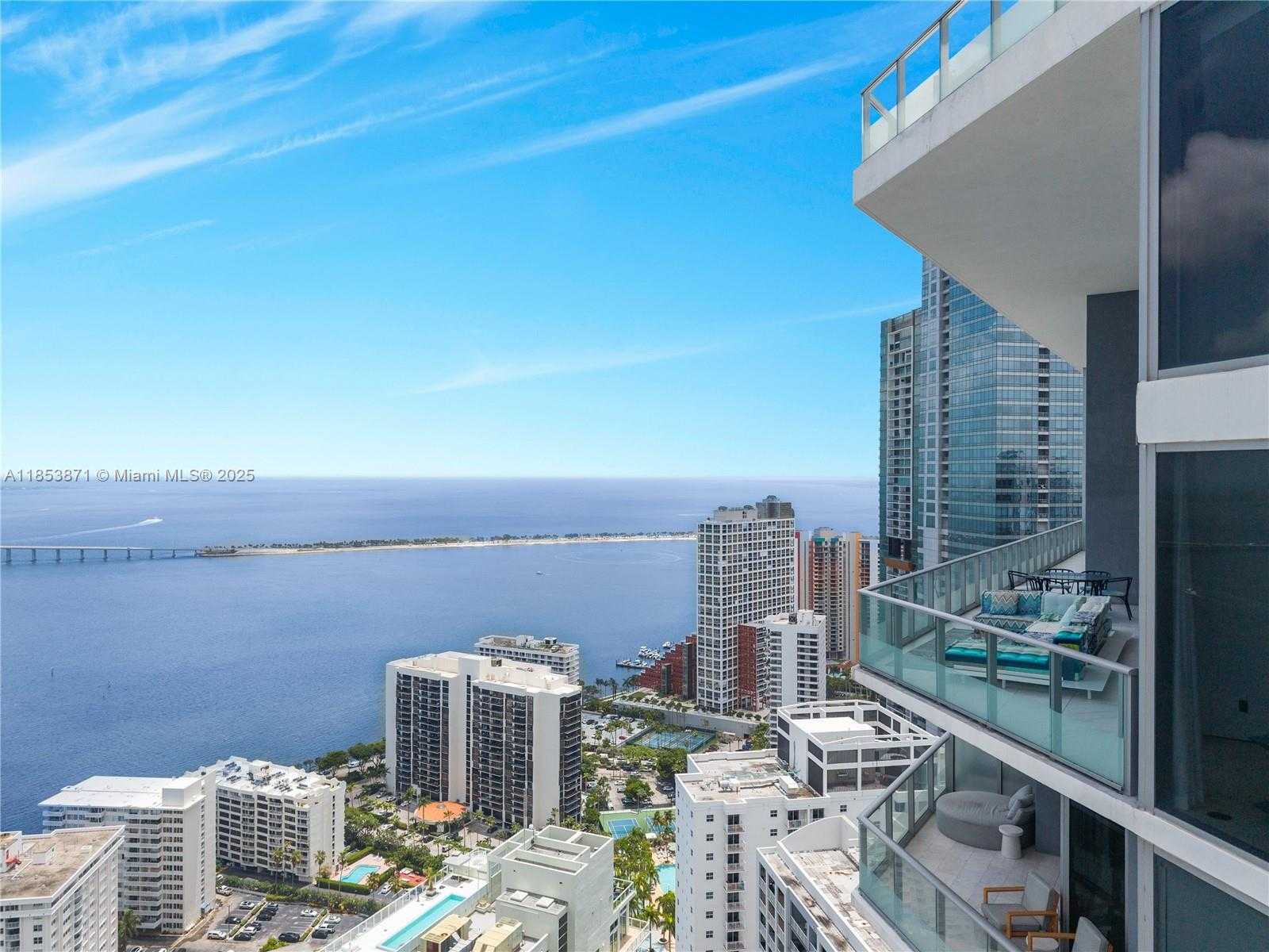 Small Image of 1300 BRICKELL BAY DR #4401, Miami Number 65