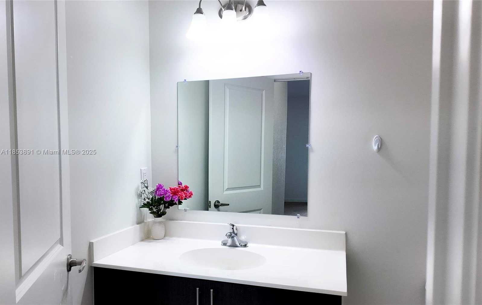 Small Image of 15560 SOUTH WEST 136 ST ##3-206, Miami Number 12