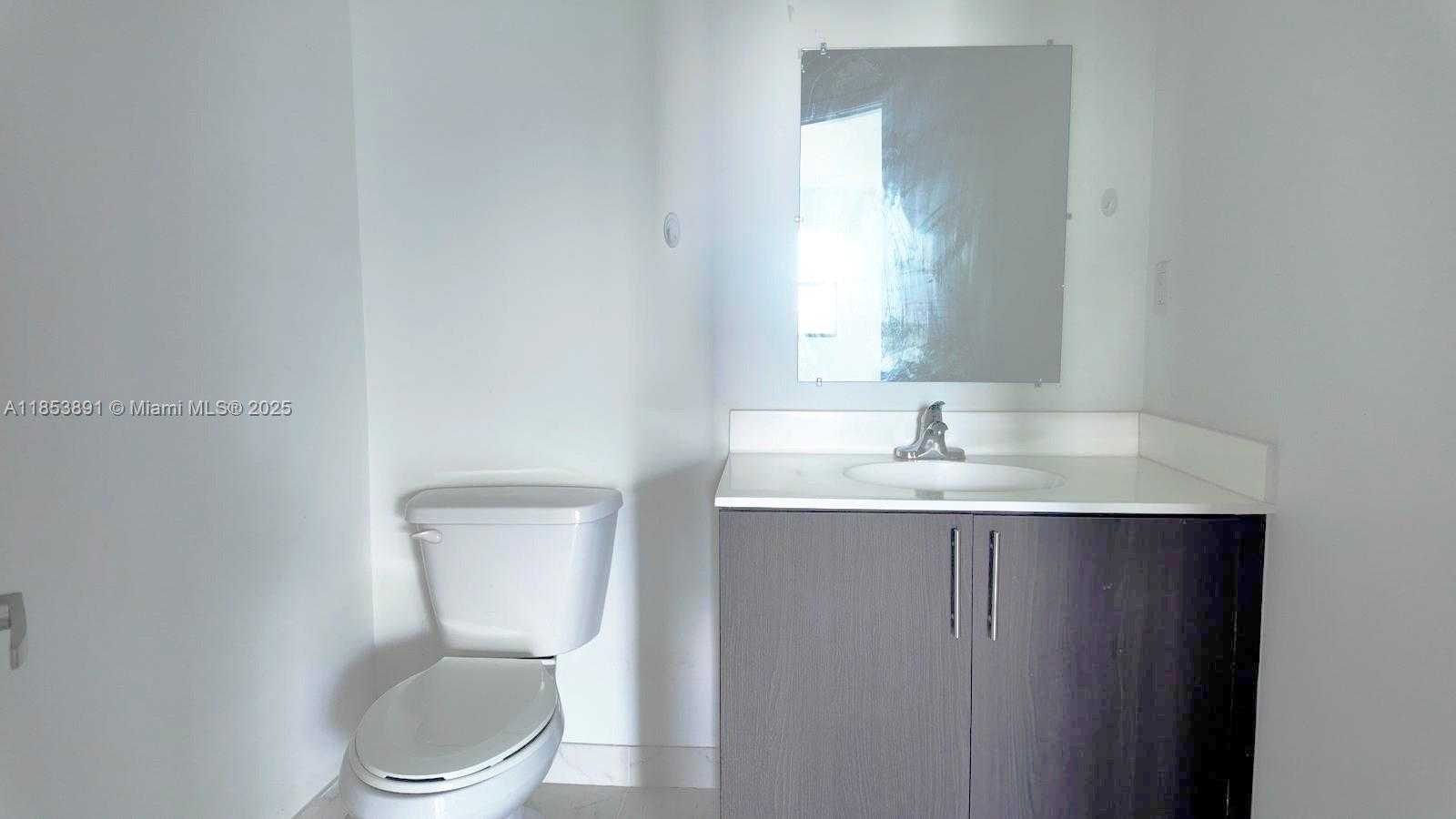 Small Image of 15560 SOUTH WEST 136 ST ##3-206, Miami Number 5