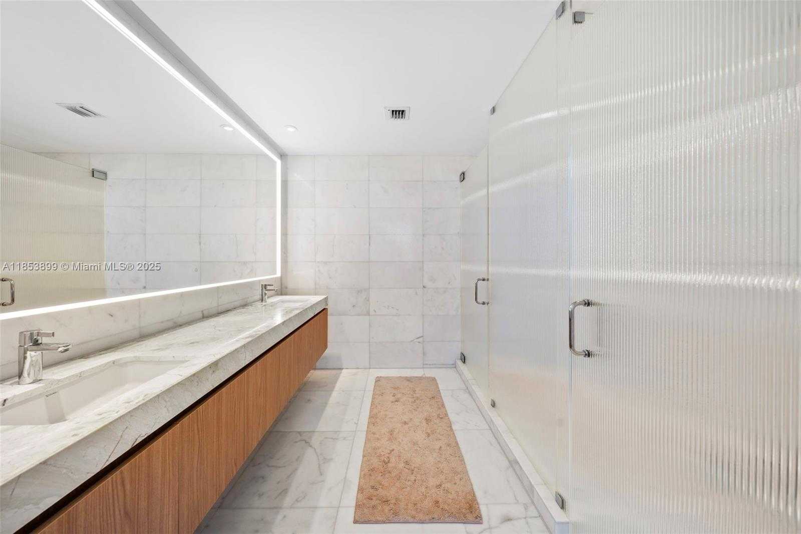 Small Image of 500 ALTON RD #3604, Miami Beach Number 16