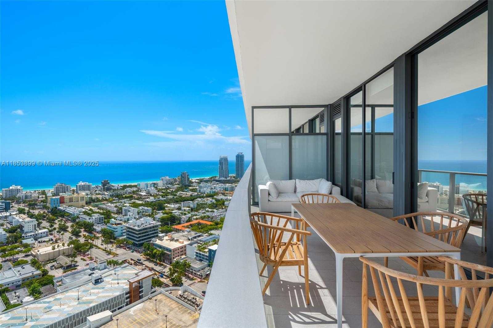 Small Image of 500 ALTON RD #3604, Miami Beach Number 21