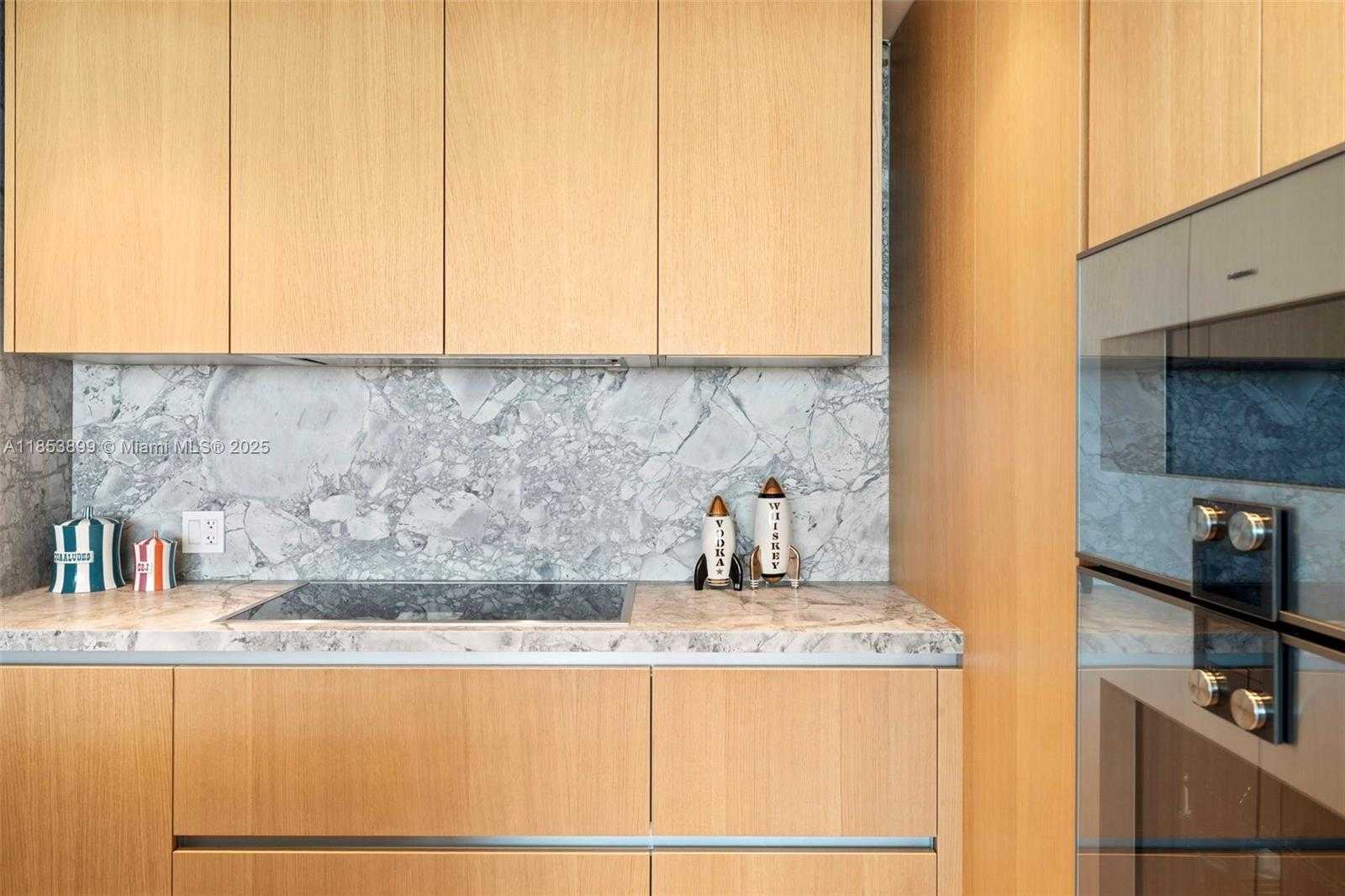 Small Image of 500 ALTON RD #3604, Miami Beach Number 7