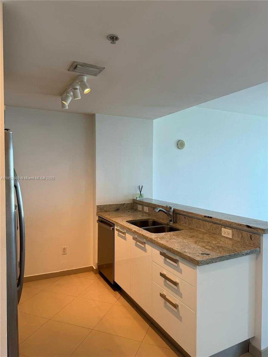 Small Image of 601 NORTH EAST 36TH ST #1205, Miami Number 2