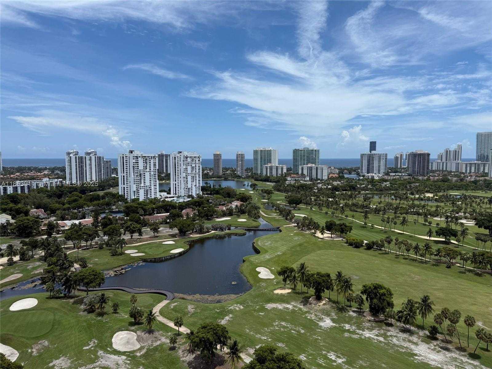Small Image of 20335 WEST COUNTRY CLUB DR #PH4, Aventura Number 5