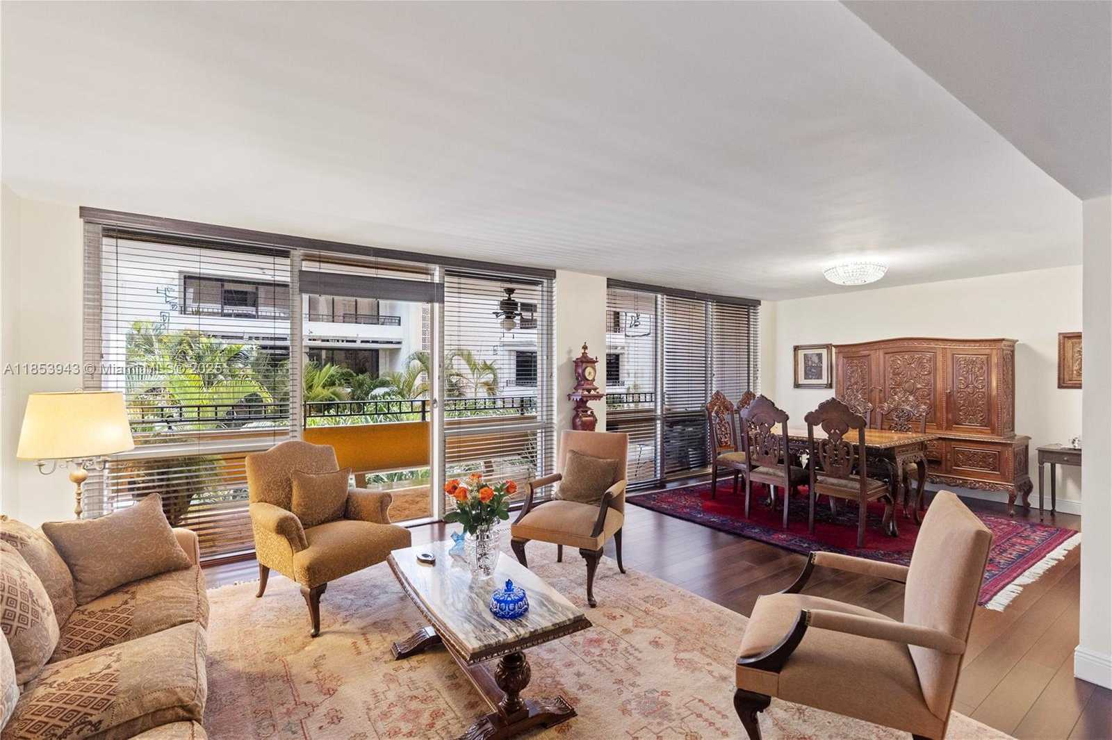 Small Image of 13953 KENDALE LAKES CR #305B, Miami Number 11