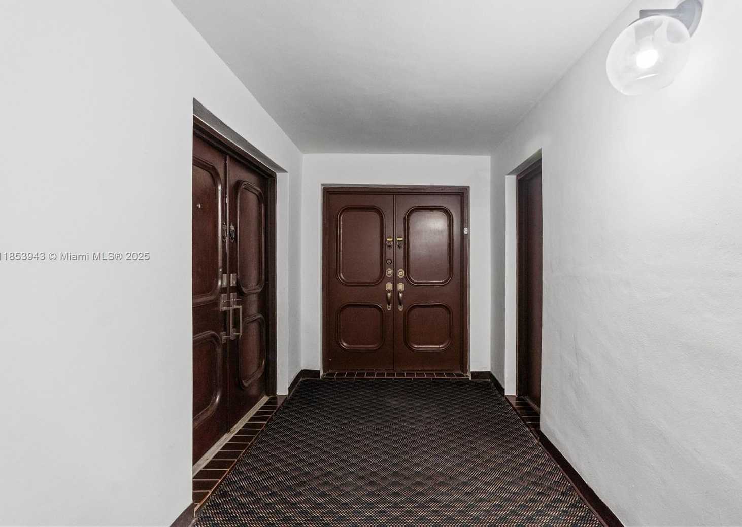 Small Image of 13953 KENDALE LAKES CR #305B, Miami Number 5