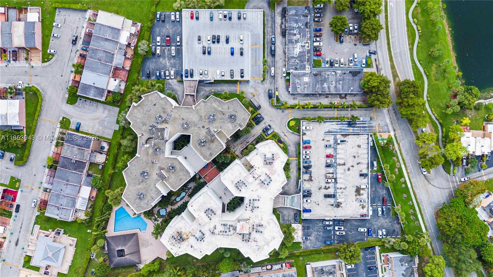 Small Image of 13953 KENDALE LAKES CR #305B, Miami Number 56