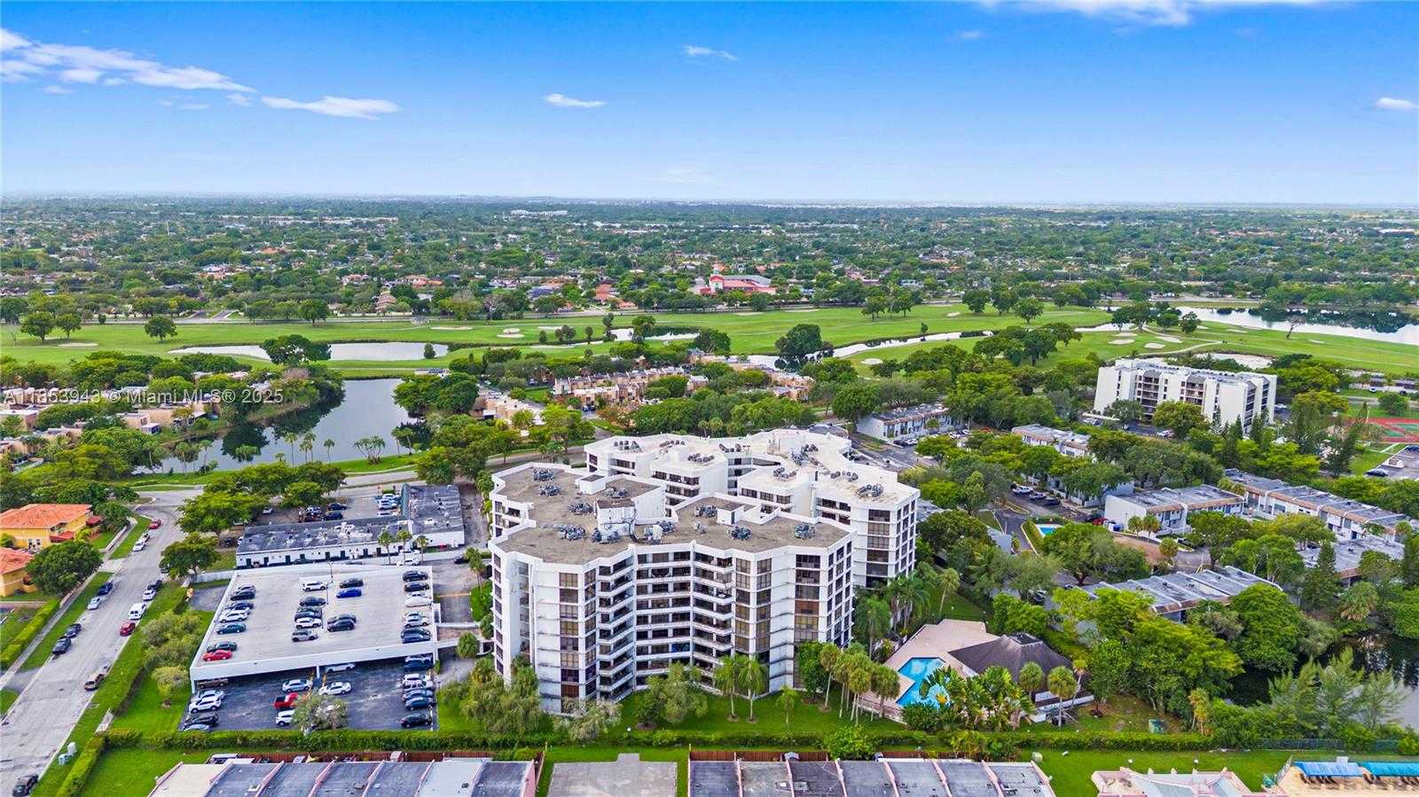 Small Image of 13953 KENDALE LAKES CR #305B, Miami Number 61