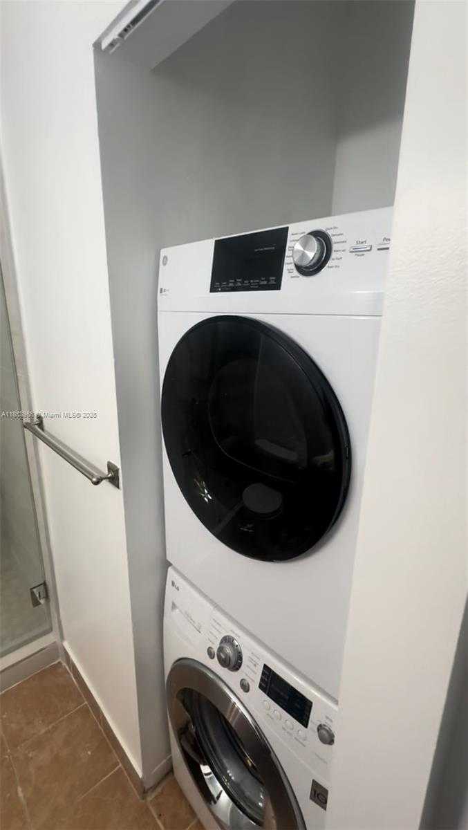 Small Image of 9131 SOUTH WEST 138TH PL #9131, Miami Number 10