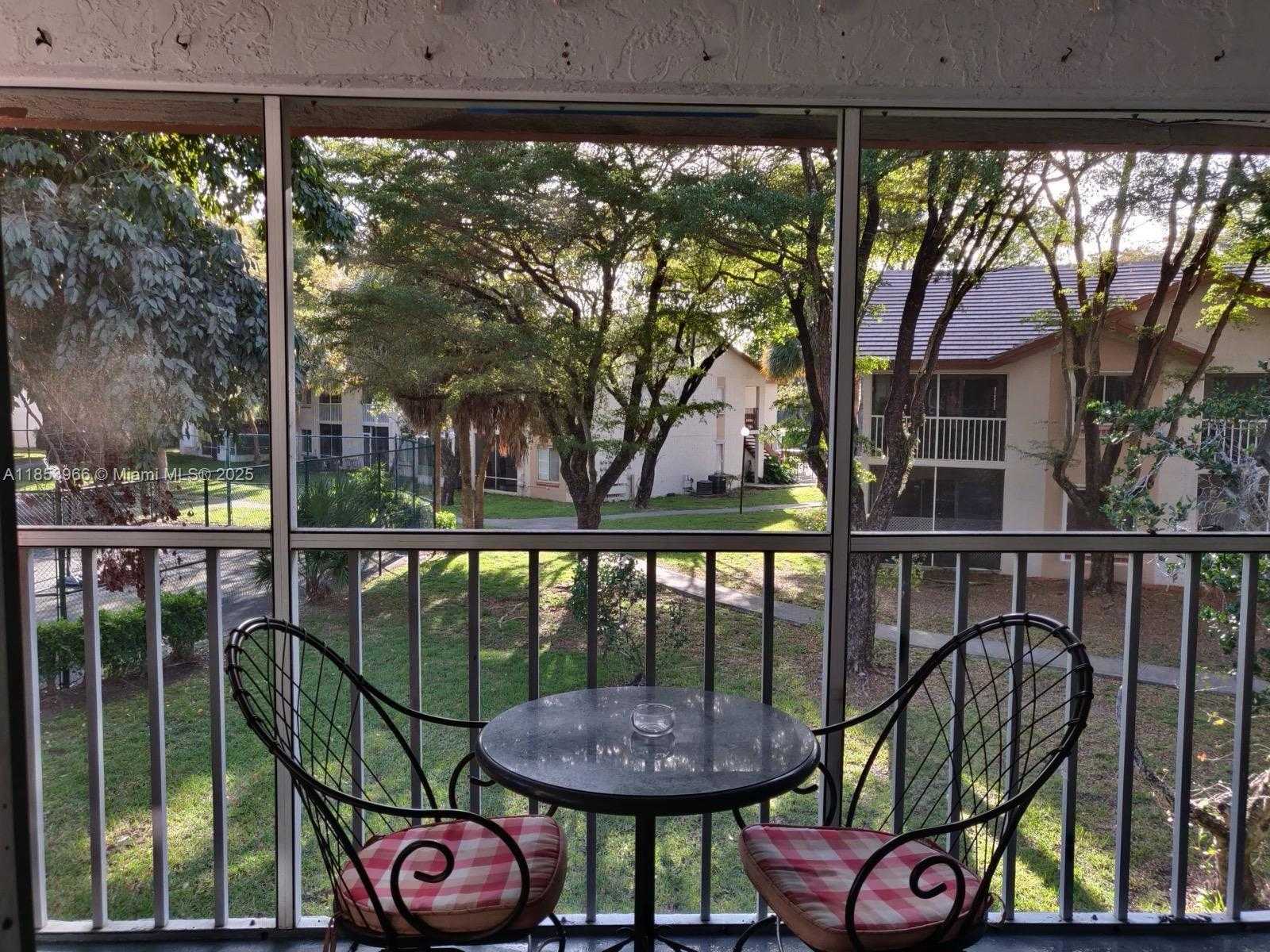 Small Image of 9131 SOUTH WEST 138TH PL #9131, Miami Number 11