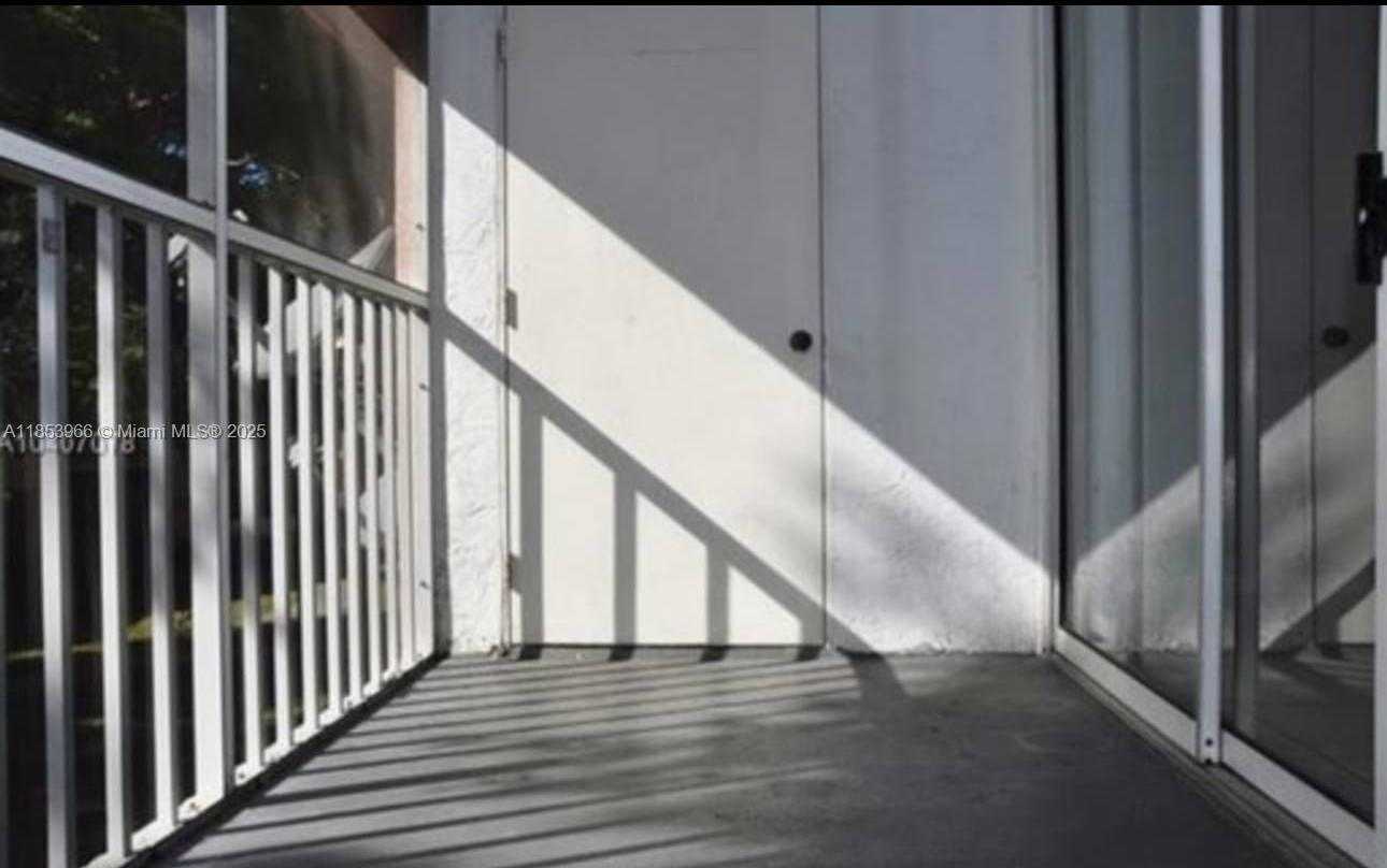 Small Image of 9131 SOUTH WEST 138TH PL #9131, Miami Number 13