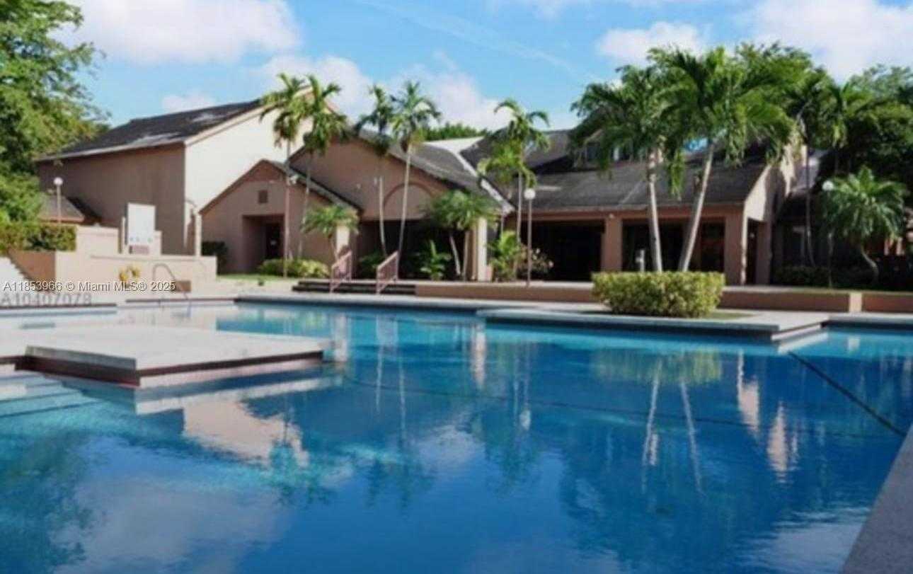 Small Image of 9131 SOUTH WEST 138TH PL #9131, Miami Number 19