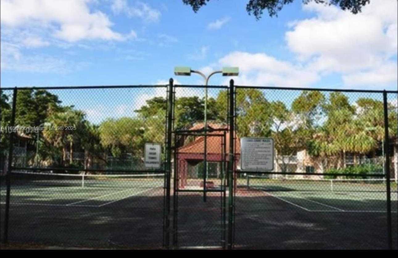 Small Image of 9131 SOUTH WEST 138TH PL #9131, Miami Number 20