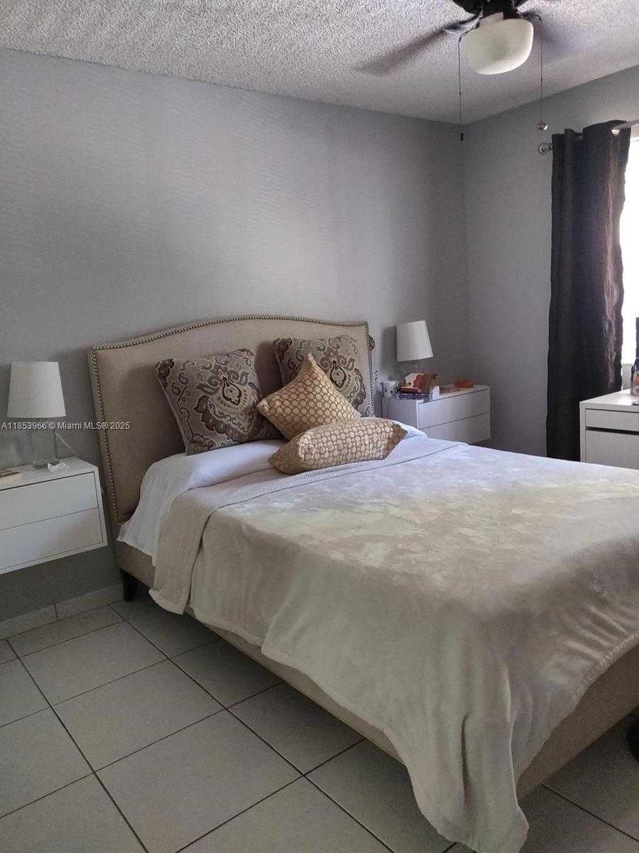 Small Image of 9131 SOUTH WEST 138TH PL #9131, Miami Number 6