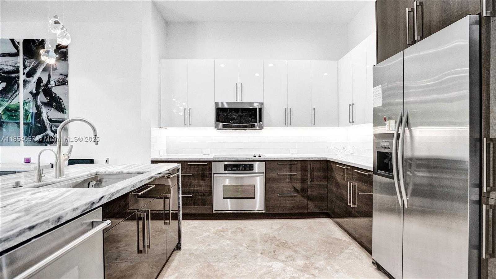 Small Image of 822 EAST SPINNAKER DR E, Hollywood Number 13