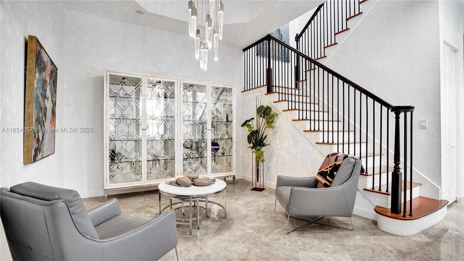 Small Image of 822 EAST SPINNAKER DR E, Hollywood Number 14