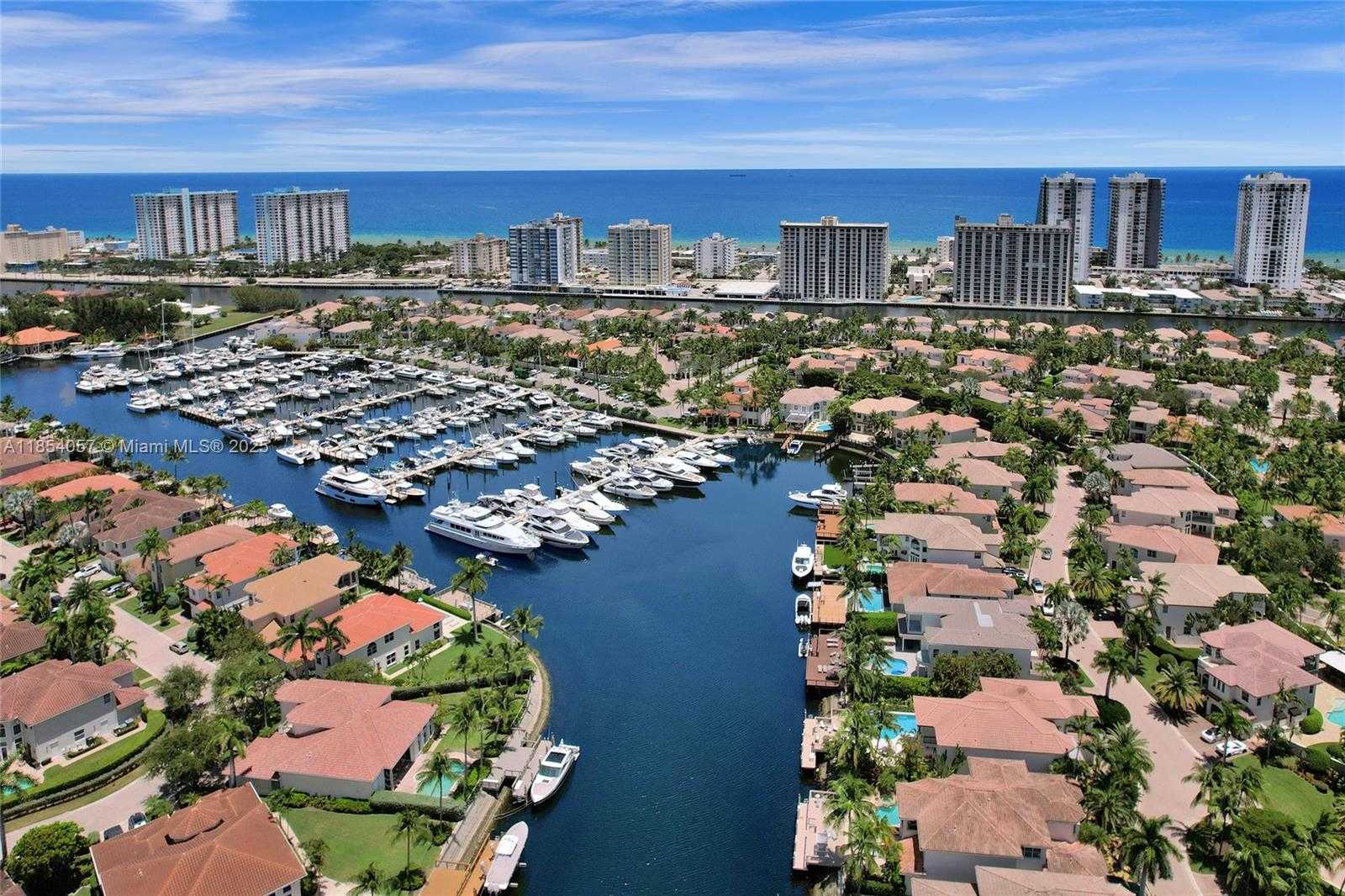 Small Image of 822 EAST SPINNAKER DR E, Hollywood Number 37