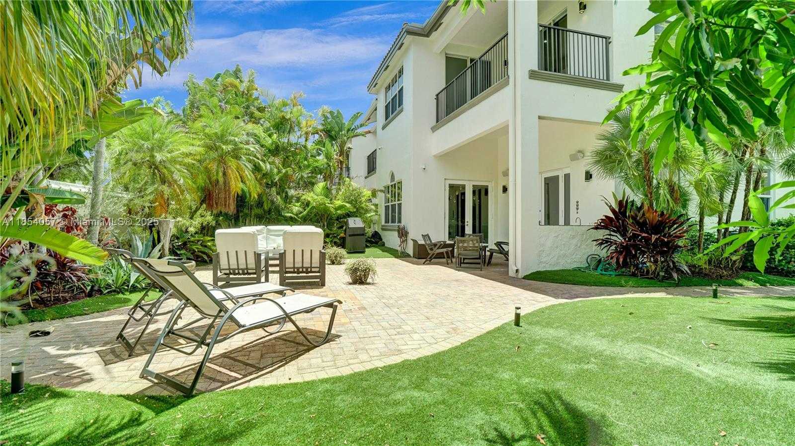 Small Image of 822 EAST SPINNAKER DR E, Hollywood Number 44