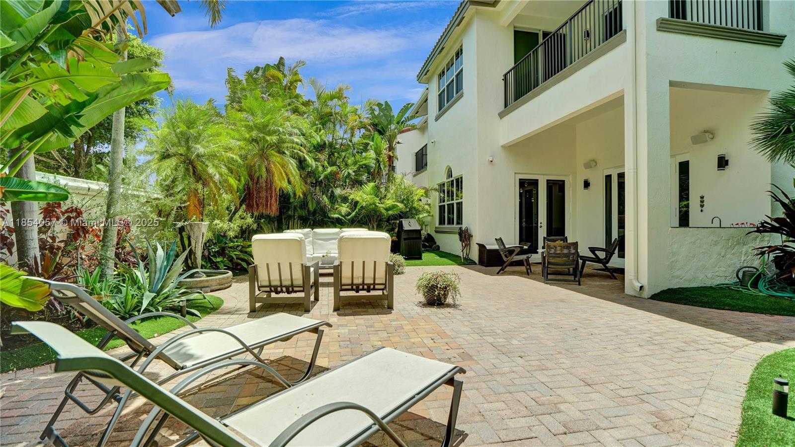Small Image of 822 EAST SPINNAKER DR E, Hollywood Number 46
