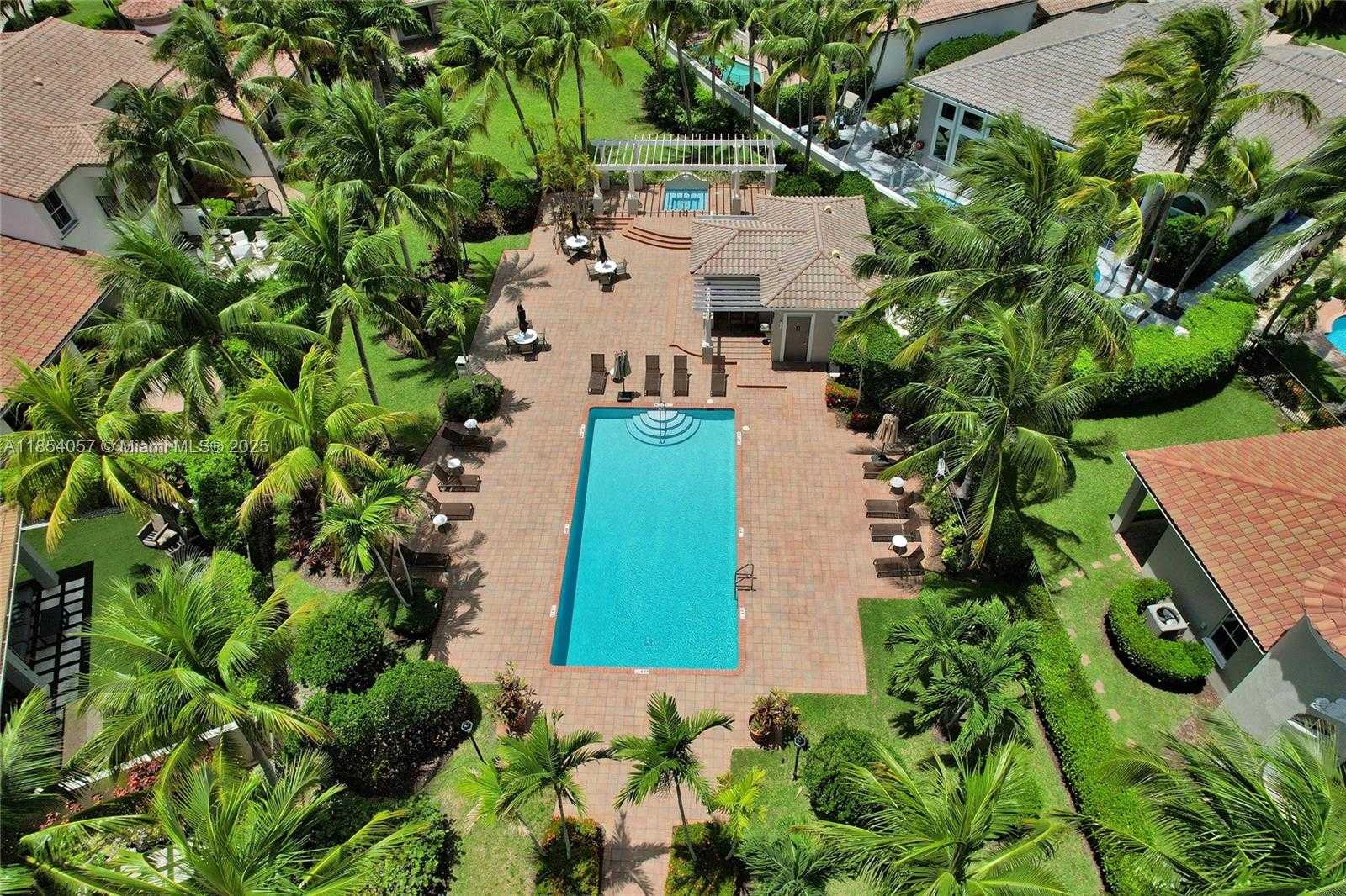 Small Image of 822 EAST SPINNAKER DR E, Hollywood Number 67