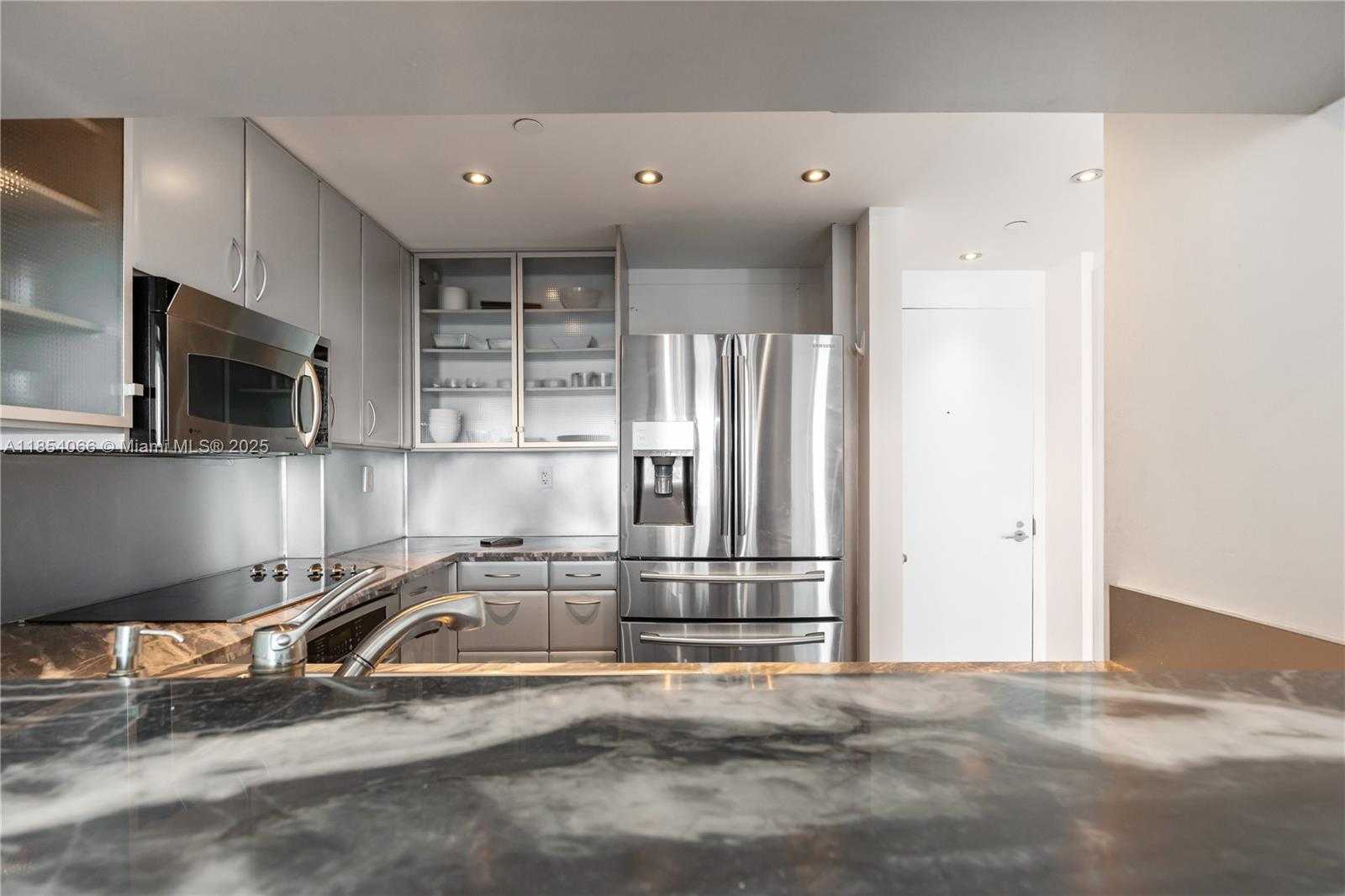 Small Image of 540 WEST AVE #312, Miami Beach Number 14