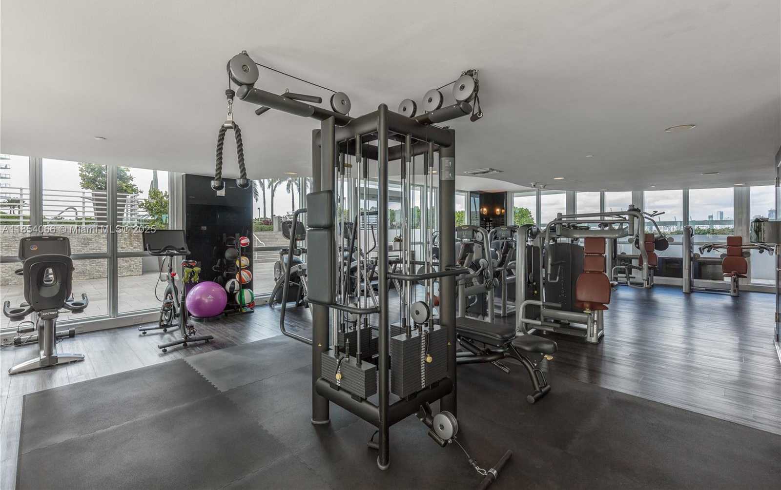 Small Image of 540 WEST AVE #312, Miami Beach Number 29