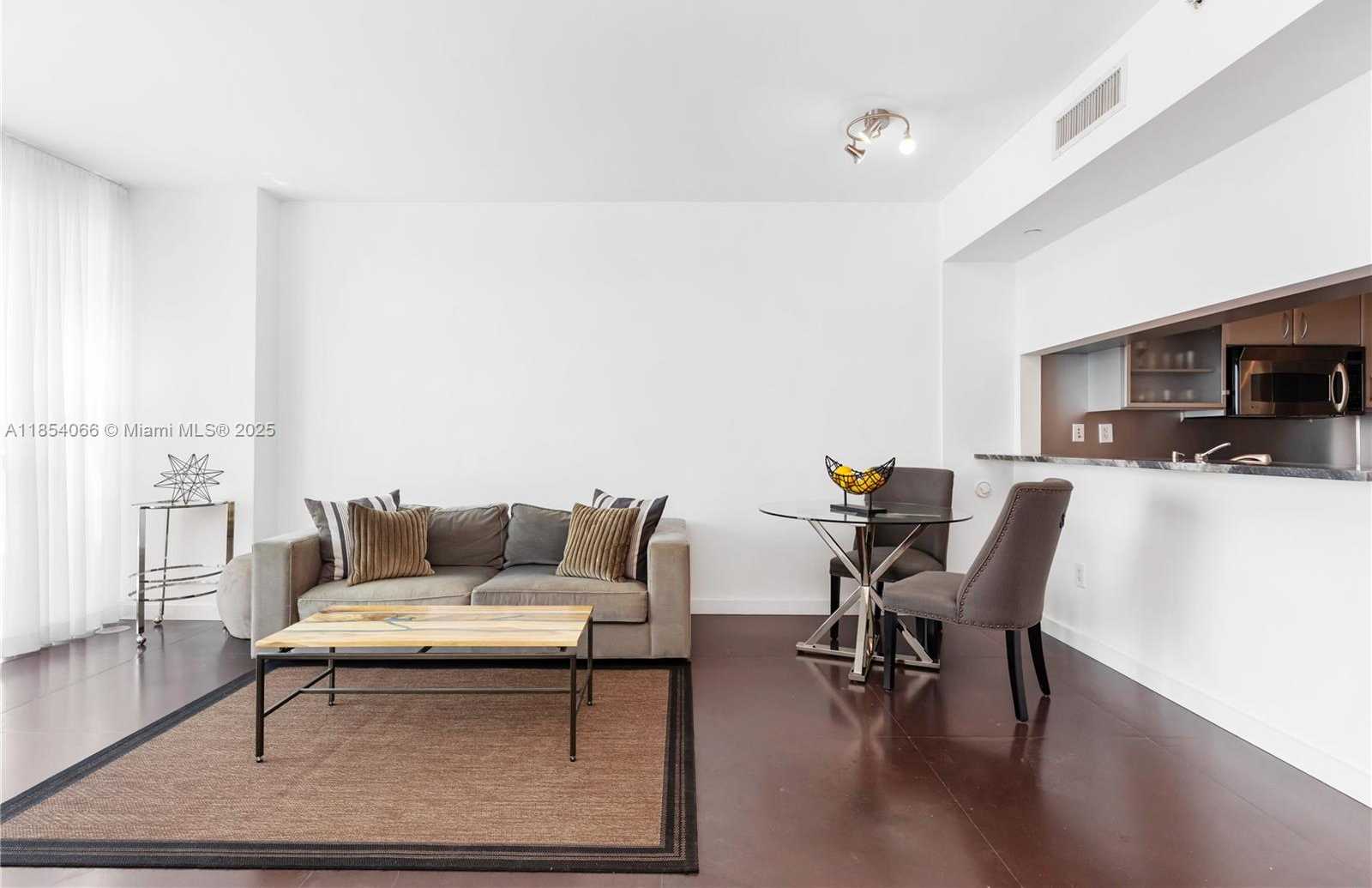 Small Image of 540 WEST AVE #312, Miami Beach Number 8