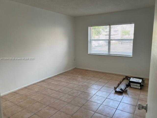 Small Image of 10401 SOUTH WEST 108TH AVE #136, Miami Number 14