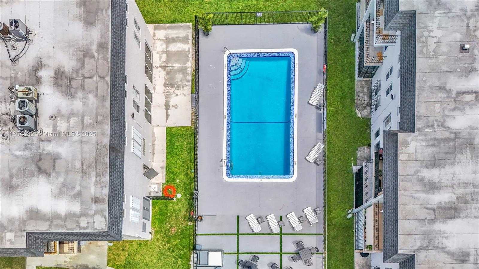 Small Image of 1855 WEST 62ND ST #E-306, Hialeah Number 27