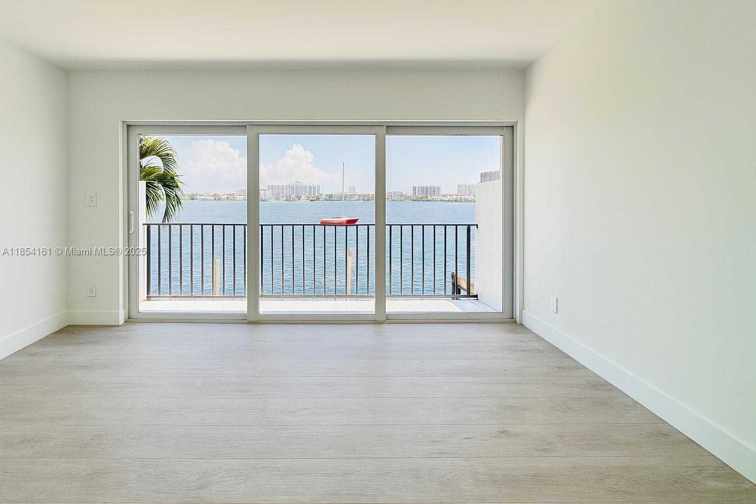 Small Image of North Miami Beach Number 6