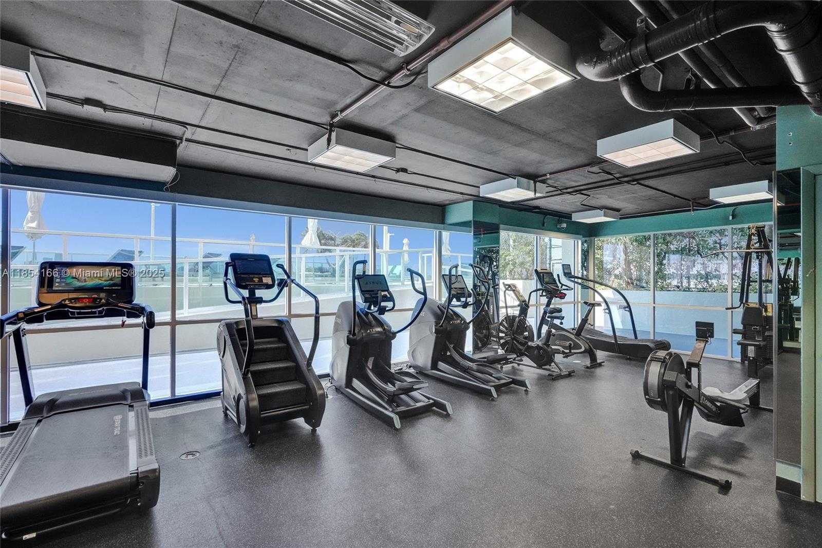 Small Image of 650 WEST AVE #1408, Miami Beach Number 29