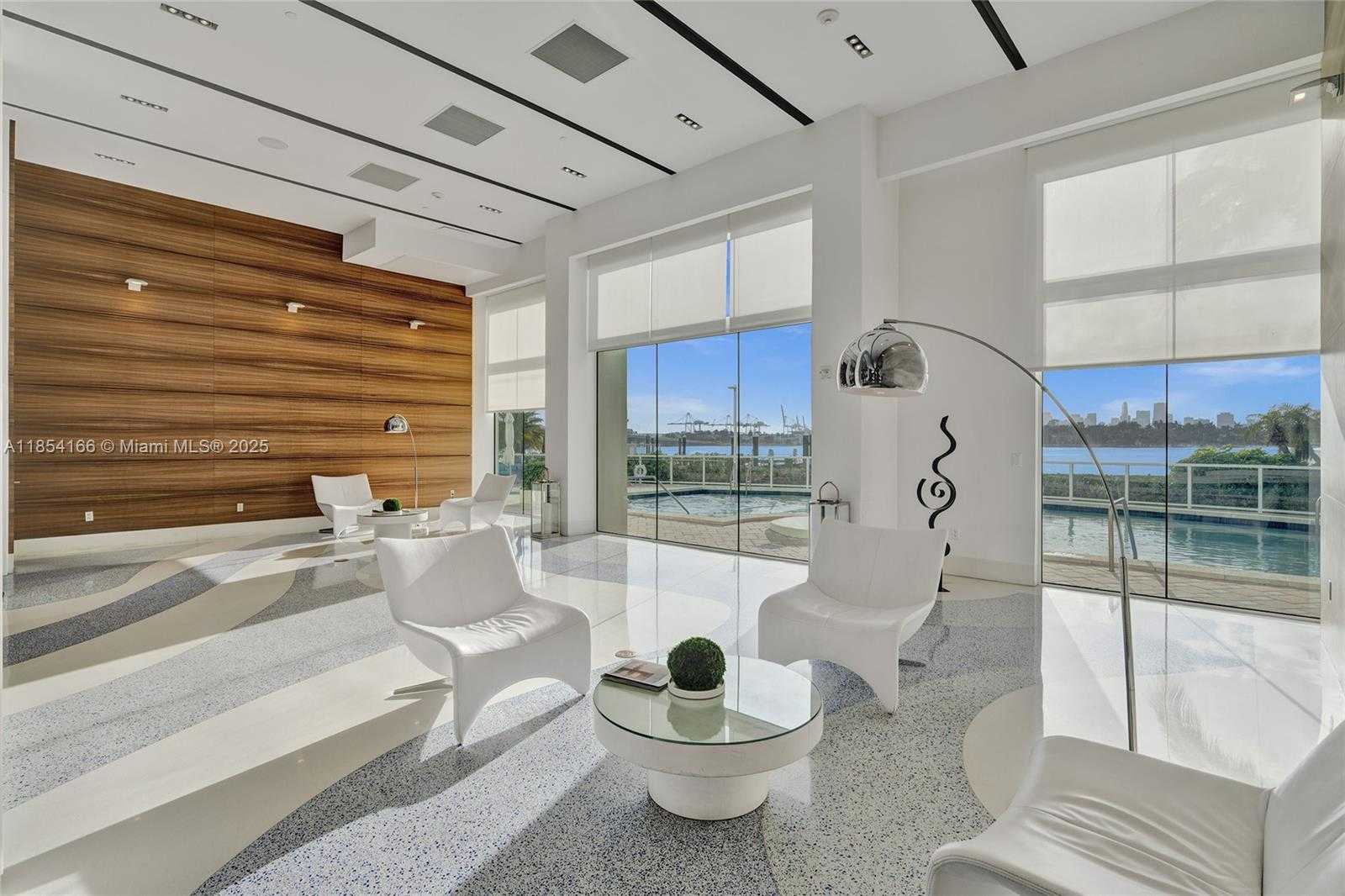 Small Image of 650 WEST AVE #1408, Miami Beach Number 4