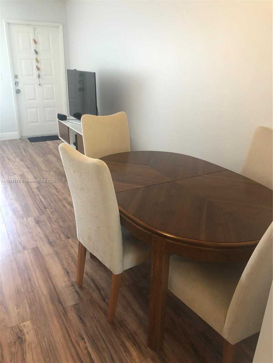 Small Image of 1823 WEST MEADOWS CIR W #1823, Boynton Beach Number 11