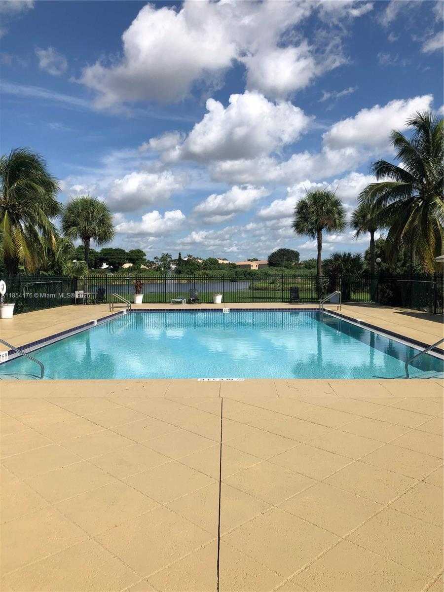 Small Image of 1823 WEST MEADOWS CIR W #1823, Boynton Beach Number 19