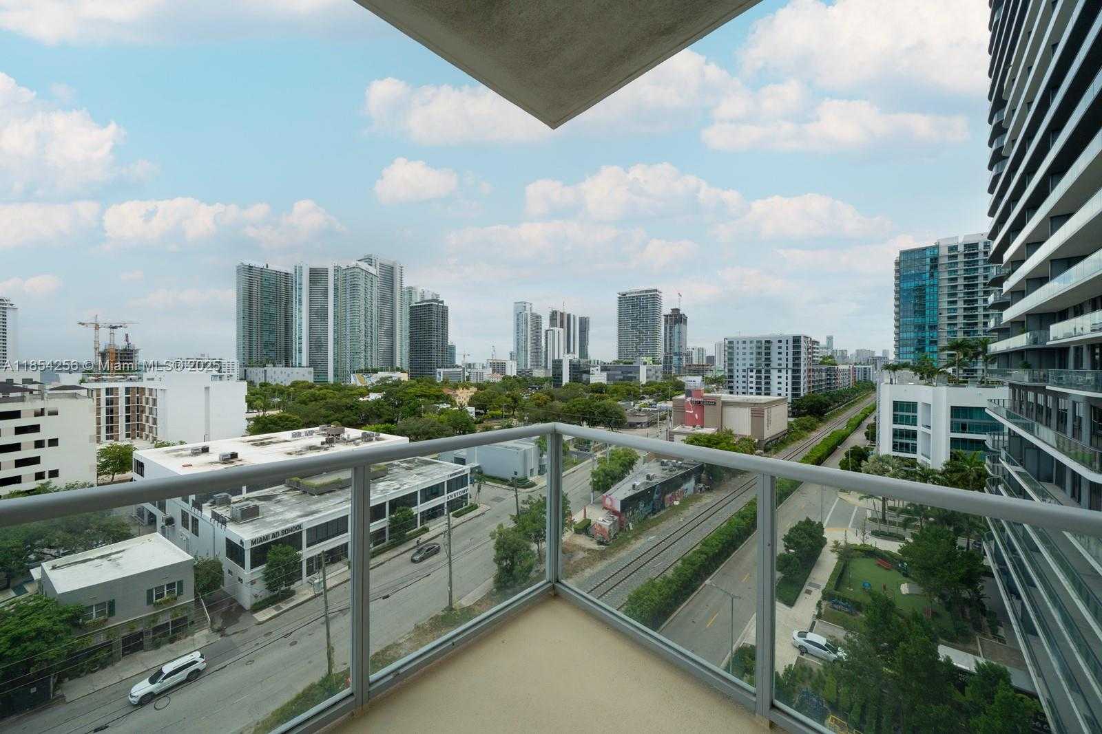 Small Image of 3470 EAST COAST AVE #H0911, Miami Number 14