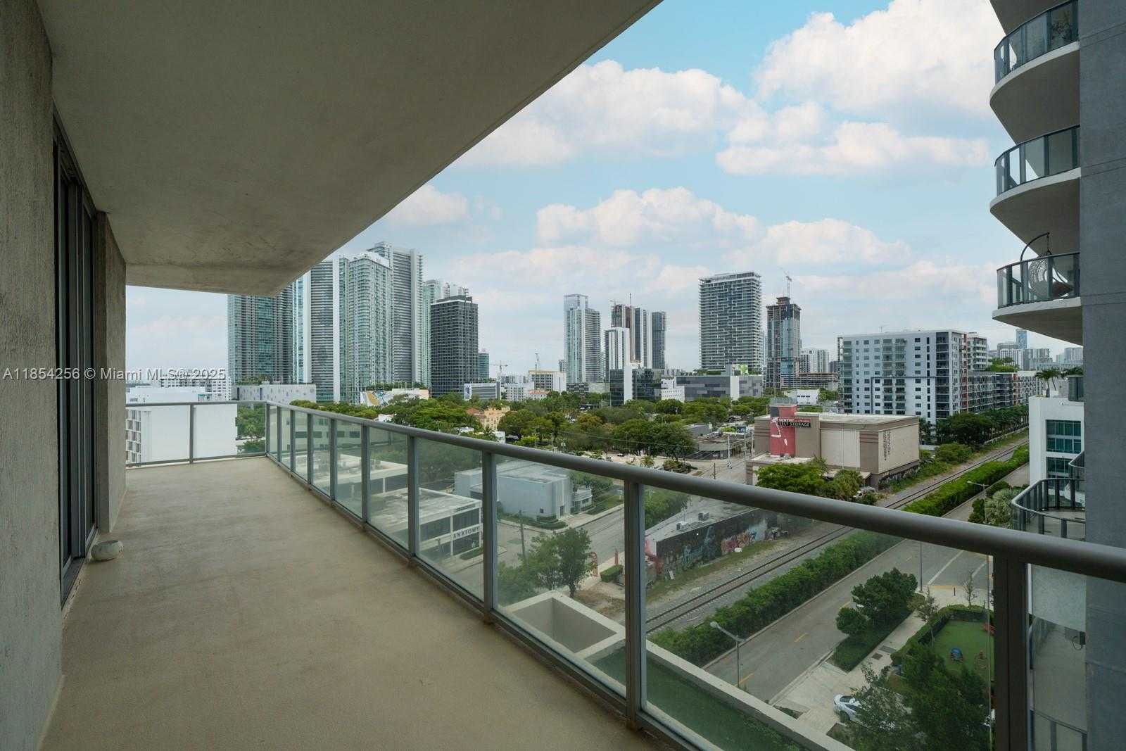 Small Image of 3470 EAST COAST AVE #H0911, Miami Number 15