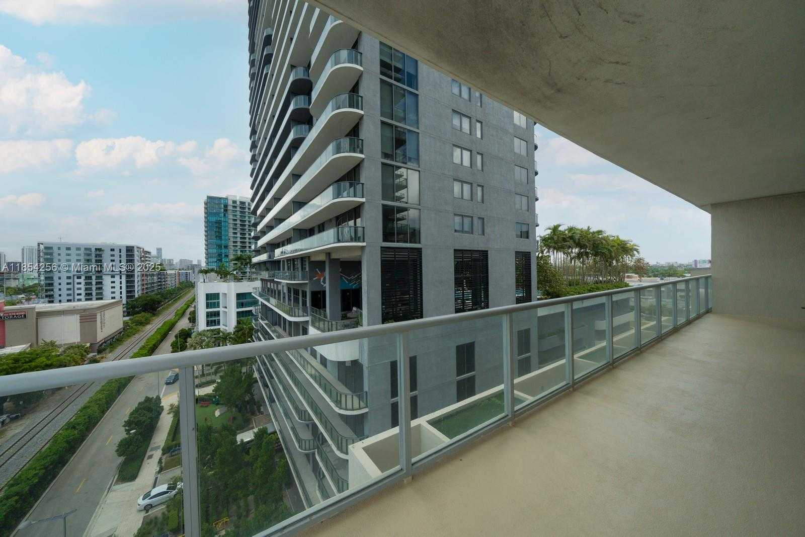 Small Image of 3470 EAST COAST AVE #H0911, Miami Number 16