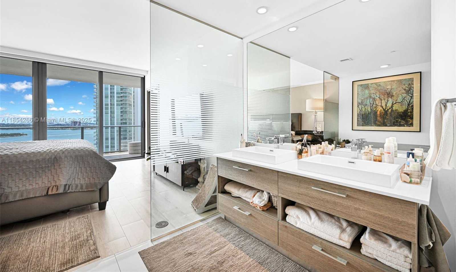 Small Image of 650 NORTH EAST 32ND ST #2201, Miami Number 16