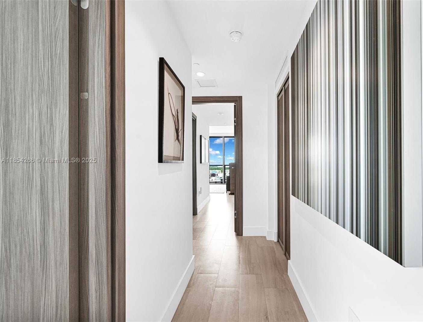 Small Image of 650 NORTH EAST 32ND ST #2201, Miami Number 23