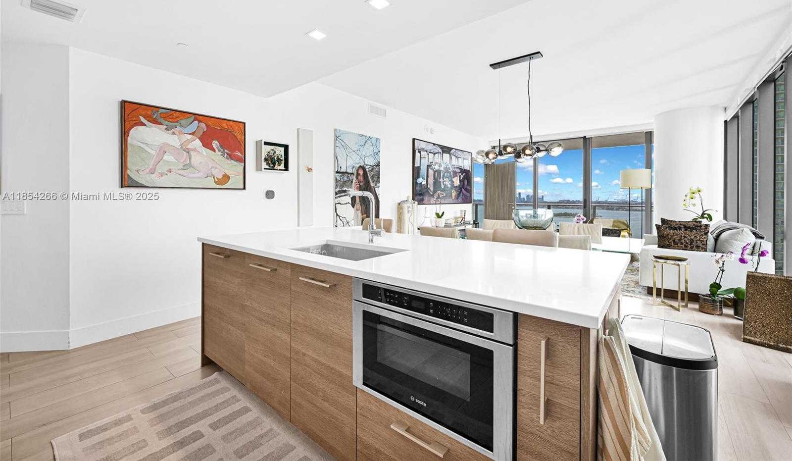 Small Image of 650 NORTH EAST 32ND ST #2201, Miami Number 7