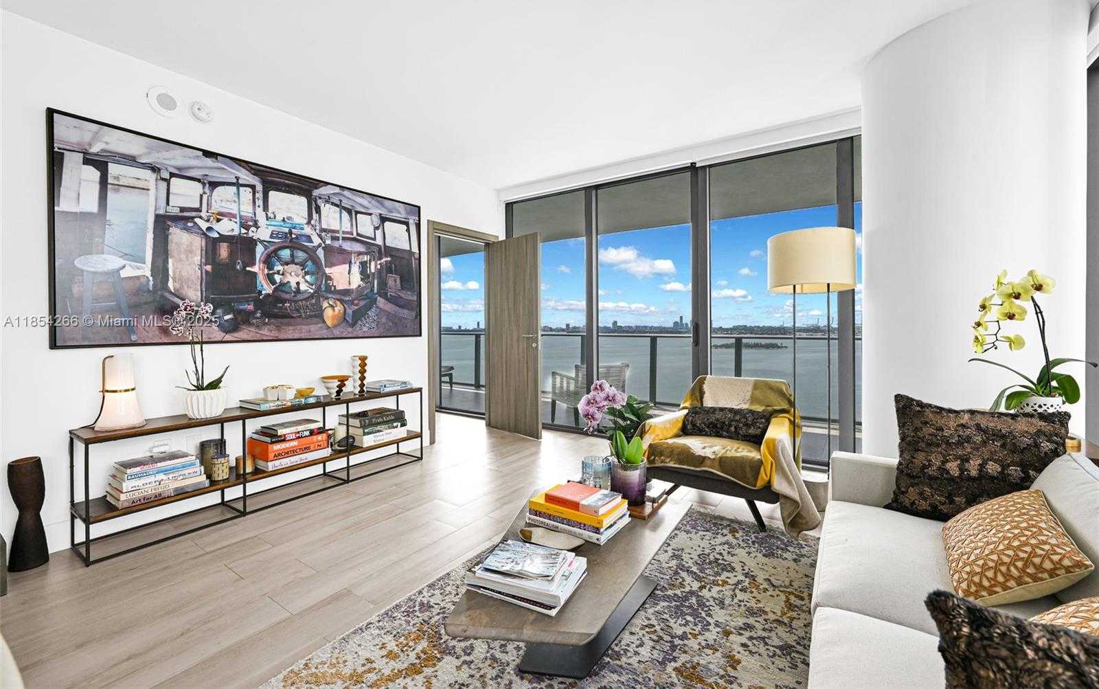 Small Image of 650 NORTH EAST 32ND ST #2201, Miami Number 9