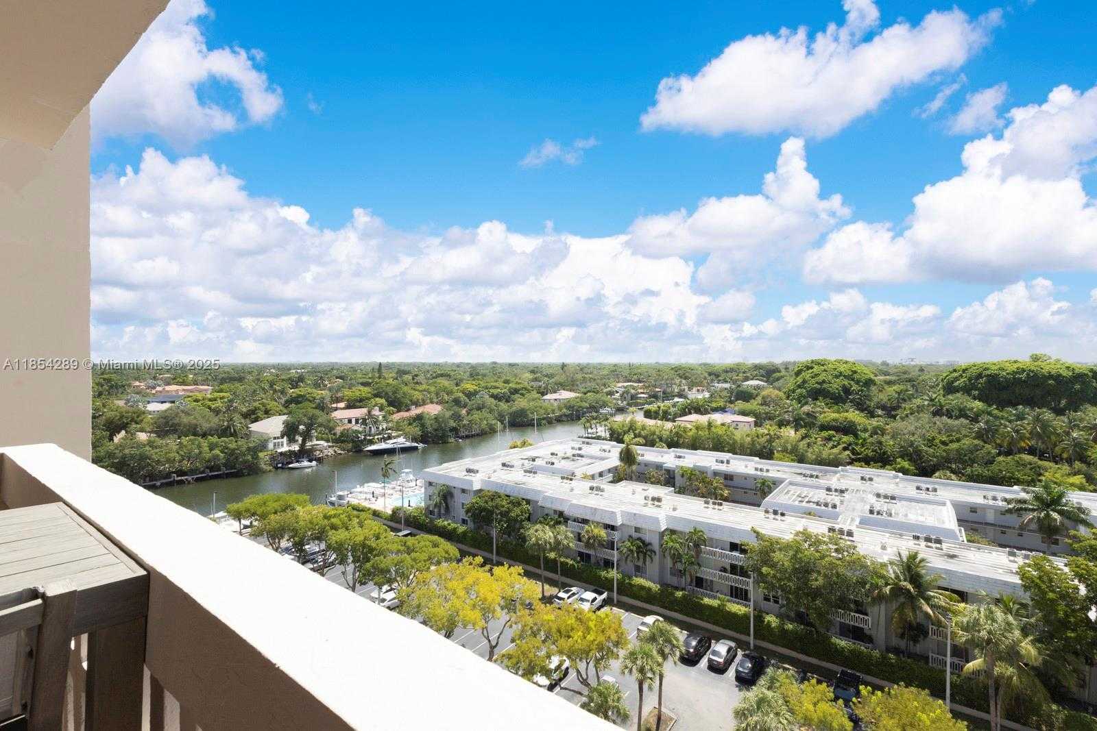 Small Image of 90 EDGEWATER DR #1111, Coral Gables Number 7