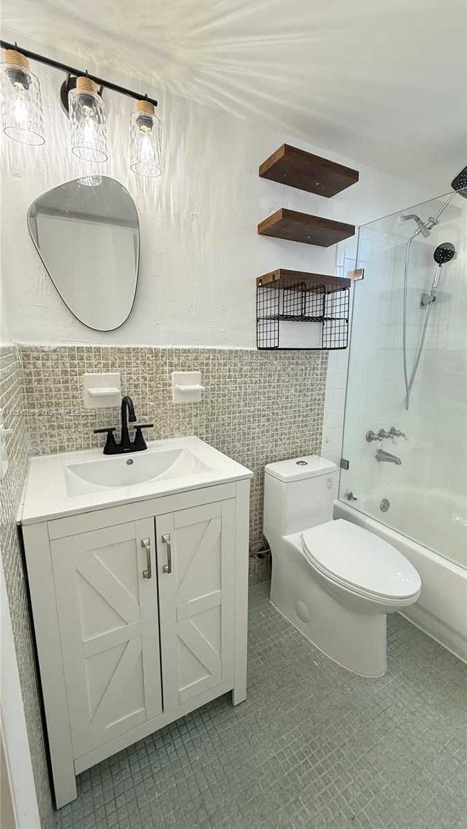Small Image of 2498 SOUTH WEST 17TH AVE #4105, Miami Number 21