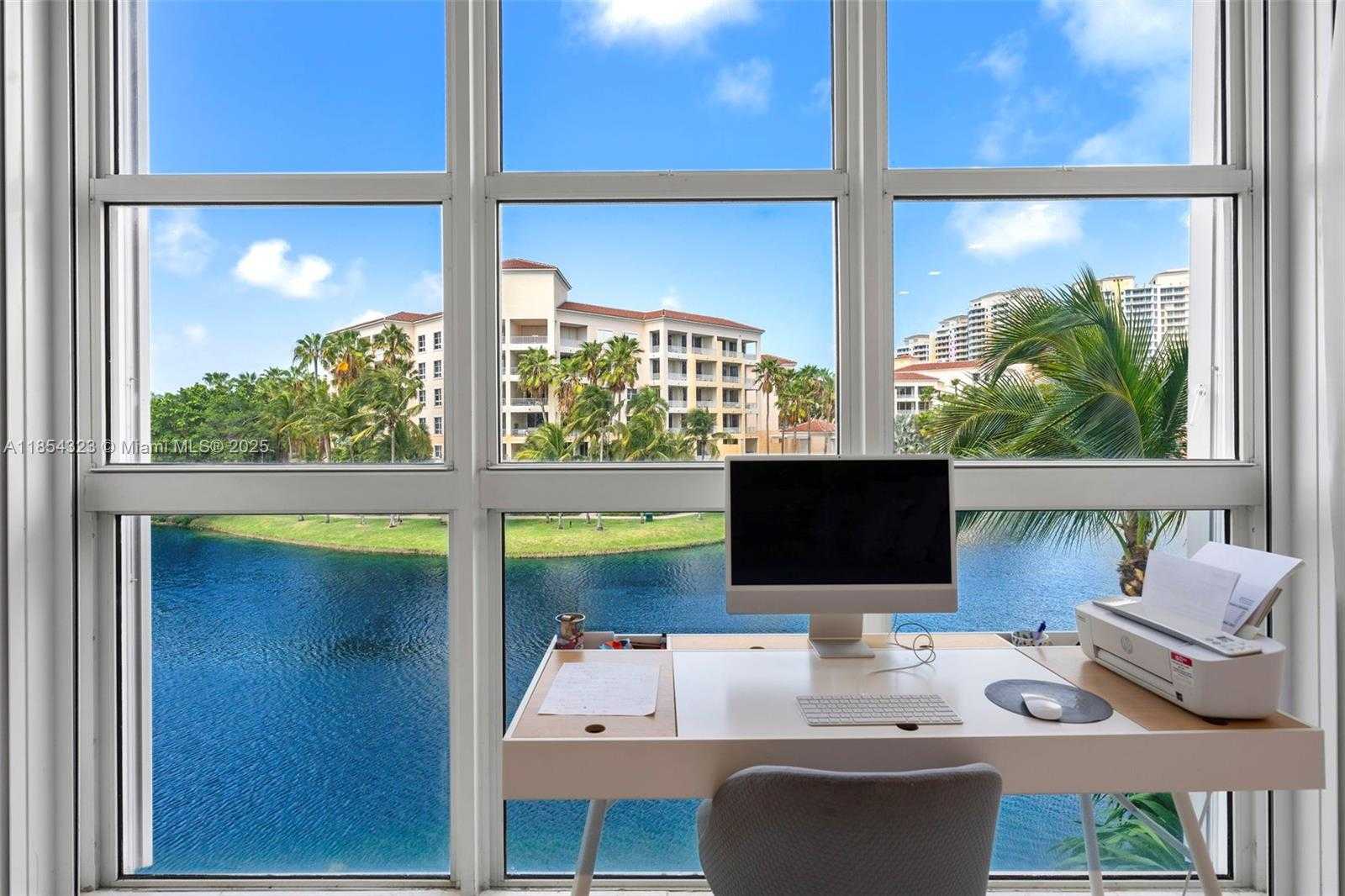 Small Image of Key Biscayne Number 13