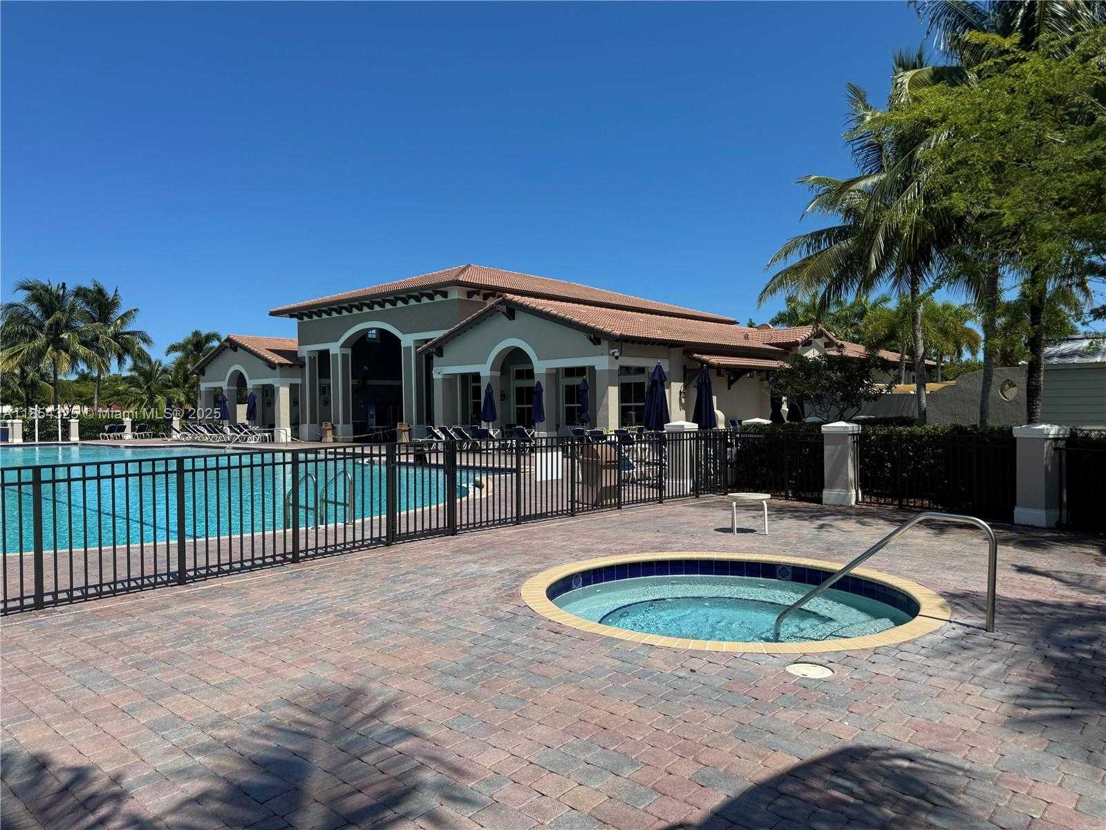 Small Image of 8877 SOUTH WEST 223RD LN, Cutler Bay Number 18