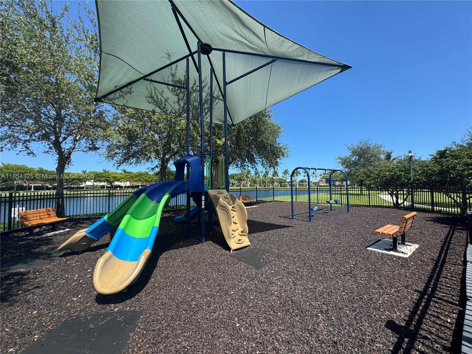Small Image of 8877 SOUTH WEST 223RD LN, Cutler Bay Number 20