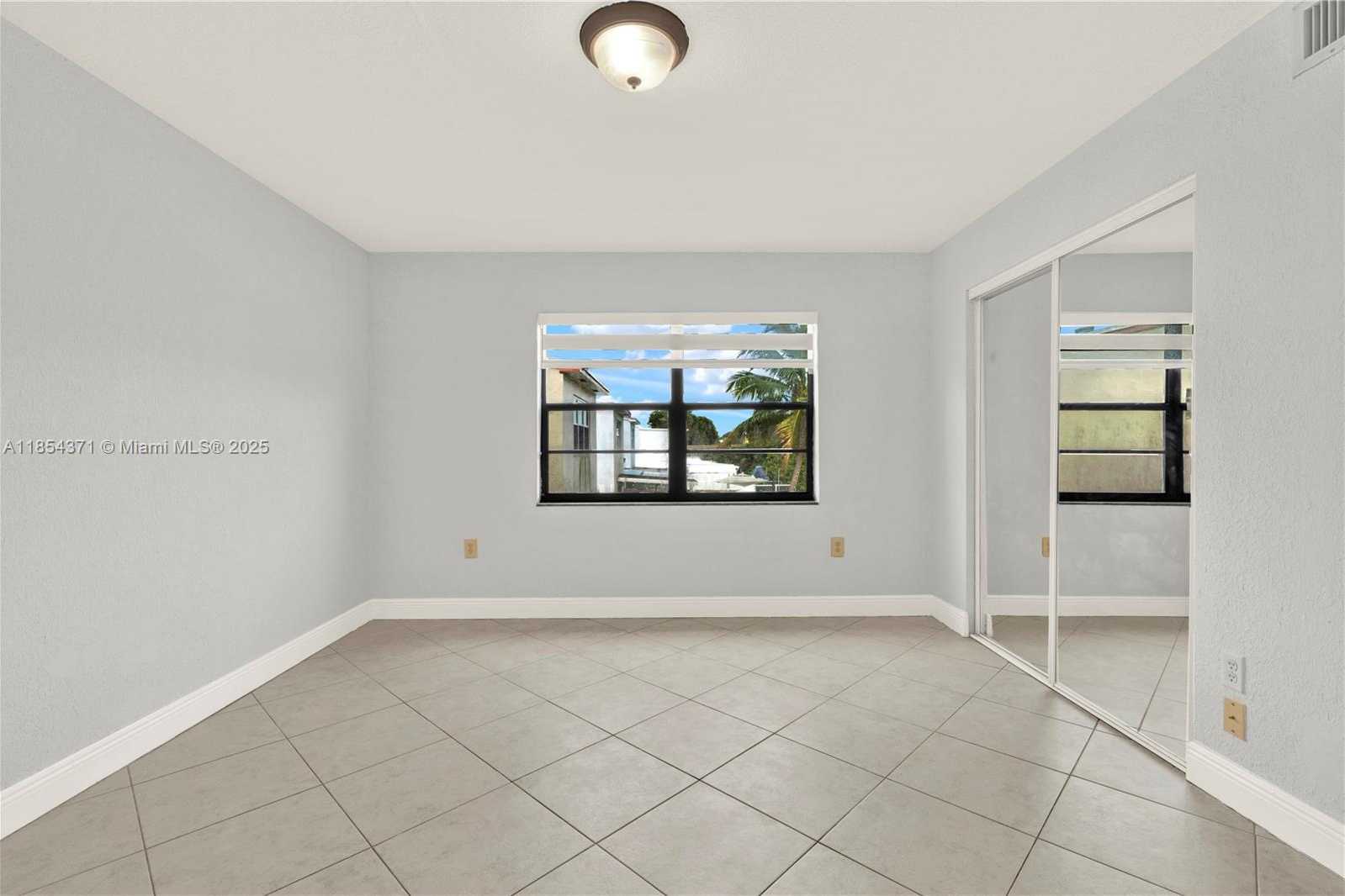 Small Image of 1335 WEST 68TH ST #207, Hialeah Number 20
