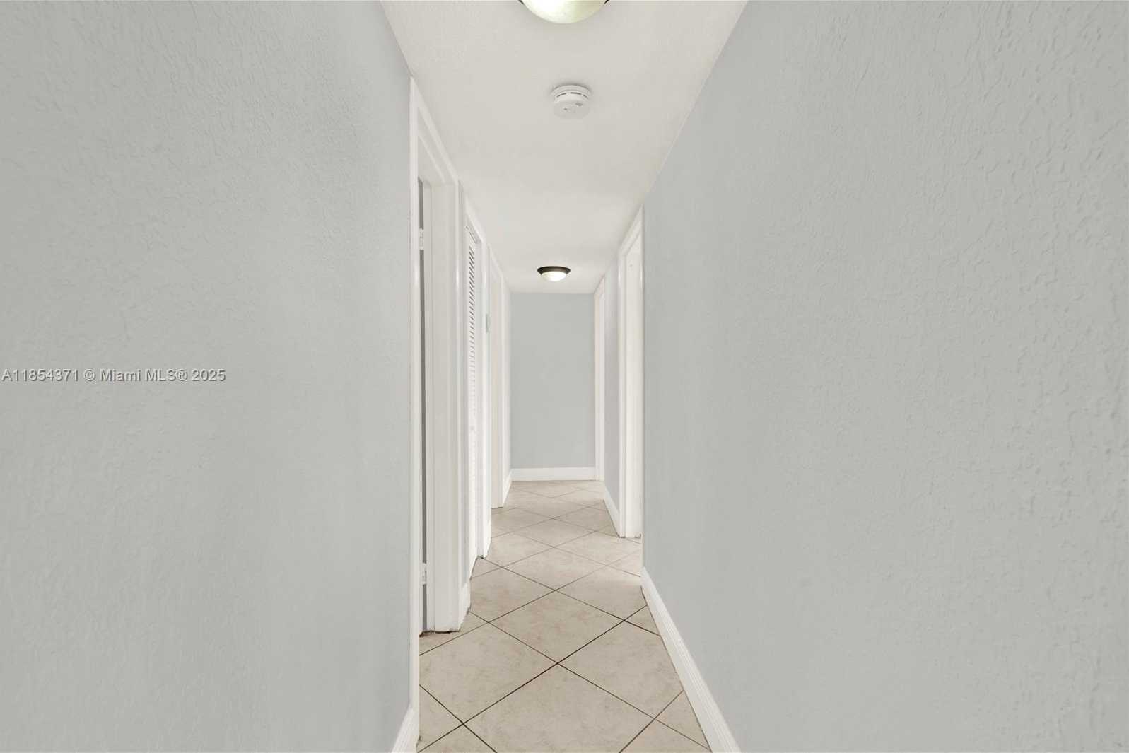 Small Image of 1335 WEST 68TH ST #207, Hialeah Number 25