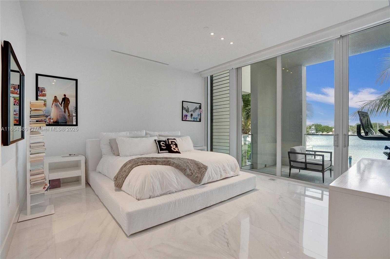 Small Image of 3750 YACHT CLUB DR #TH2, Aventura Number 15